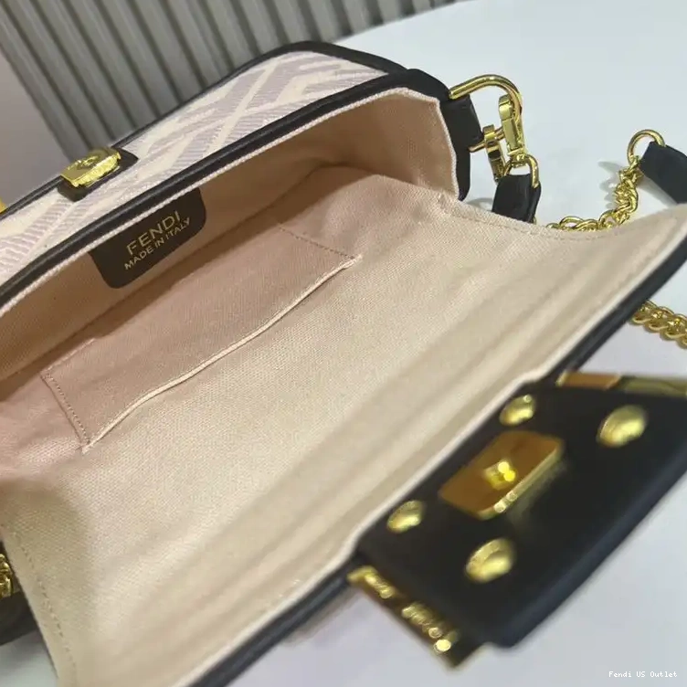 Affordable Canvas Baguette FF Bag Motif Cherry Mini Fendi In 0507
